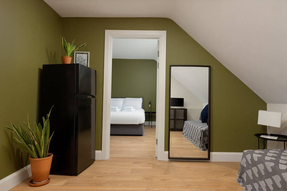 Modern & Bright Dublin 1 Apartment by Arnotts
