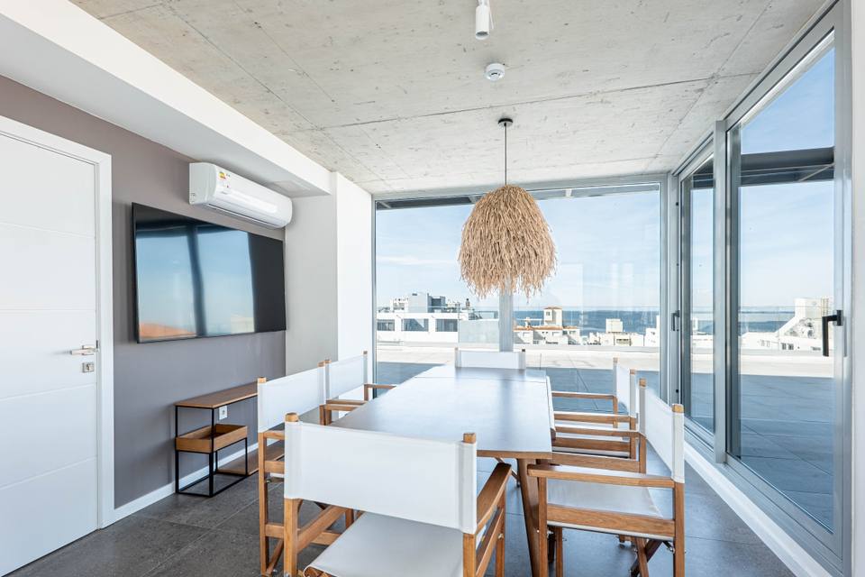 Elegante apartamento con amenities exclusivos en La Península