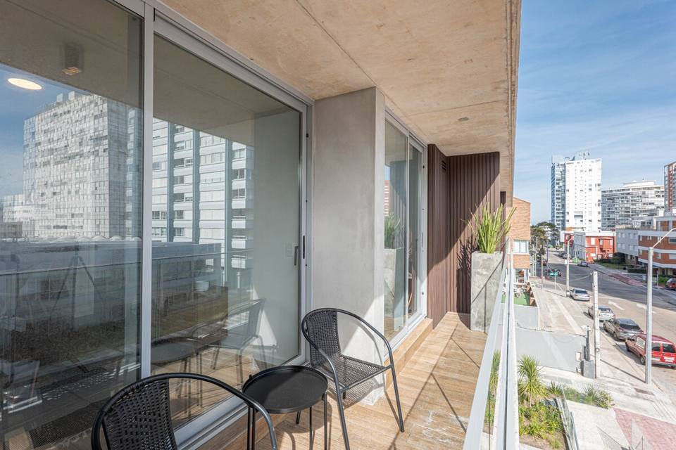 Elegante apartamento con amenities exclusivos en La Península