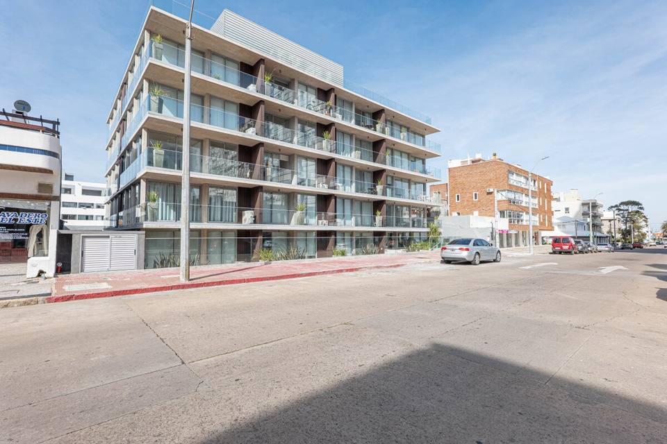 Elegante apartamento con amenities exclusivos en La Península