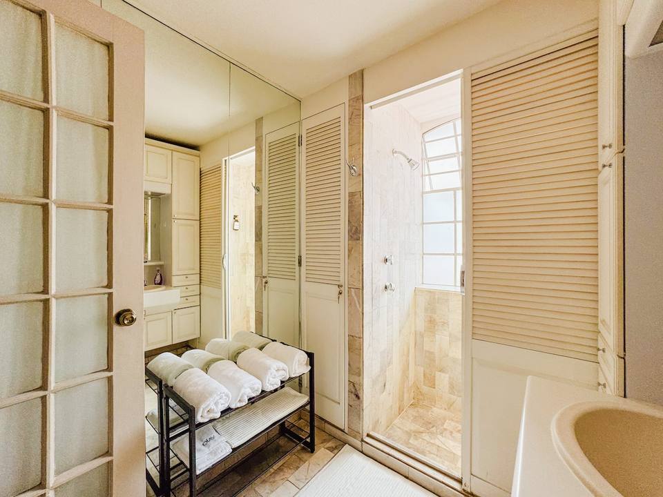 Exclusive Apartment with Private Jacuzzi in Polanco