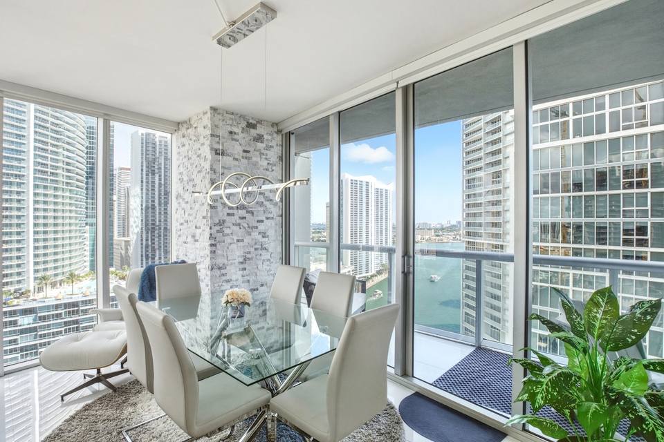 Exclusivo PH con vistas panorámicas en ICON Brickell