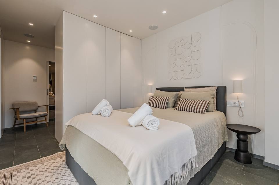 Elegant Designer Retreat in L’Eixample