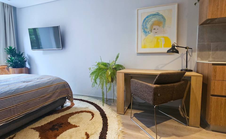 Modern Designer Loft Facing Parque 93