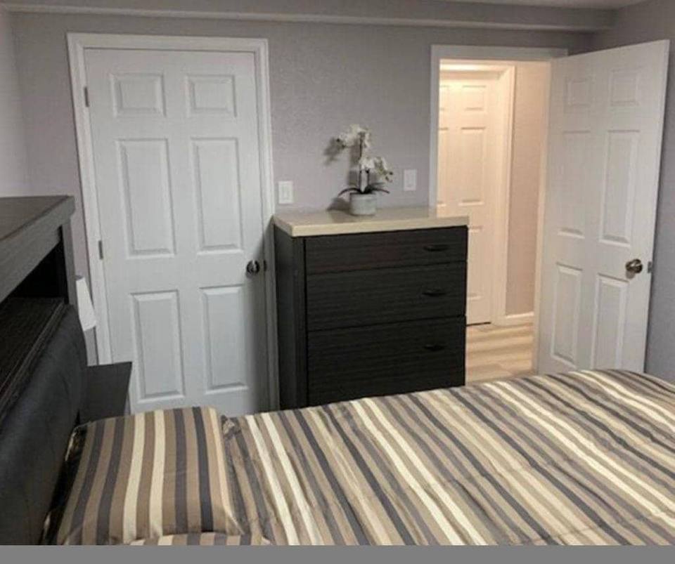 Dormitorio principal acogedor