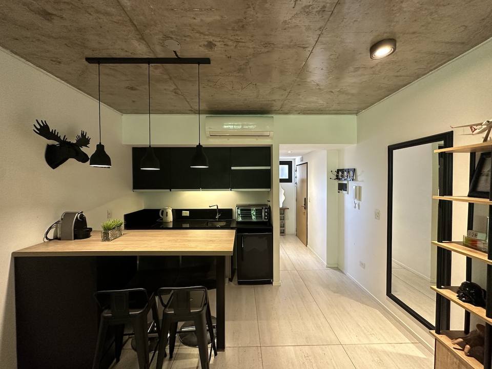 Cocina moderna totalmente equipada