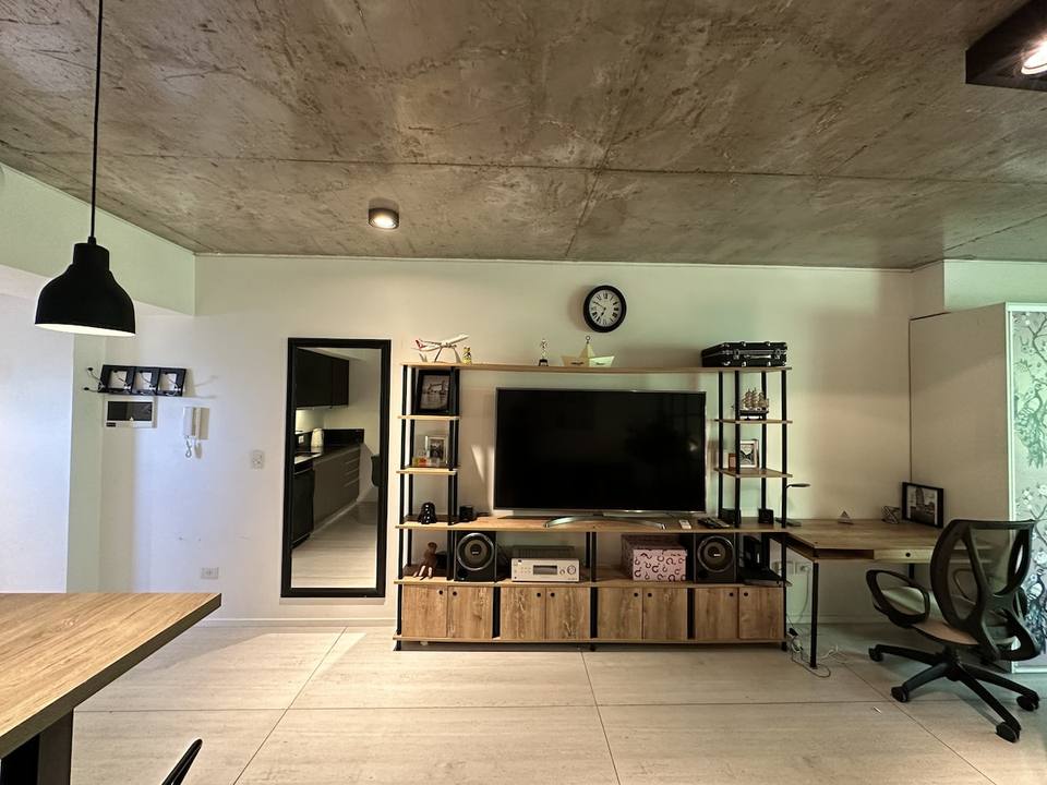 Diseño industrial y confort con jacuzzi en Palermo