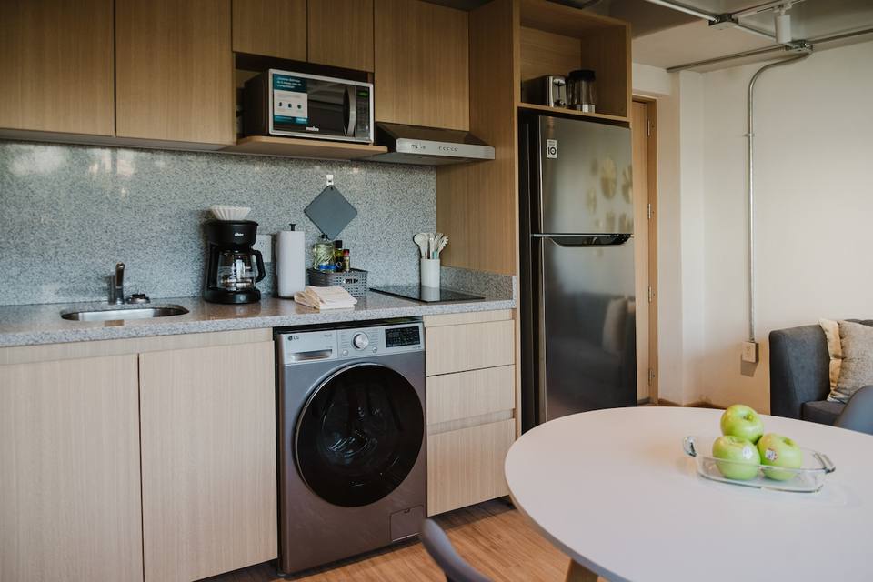 Cocina completa con electrodomésticos de última generación