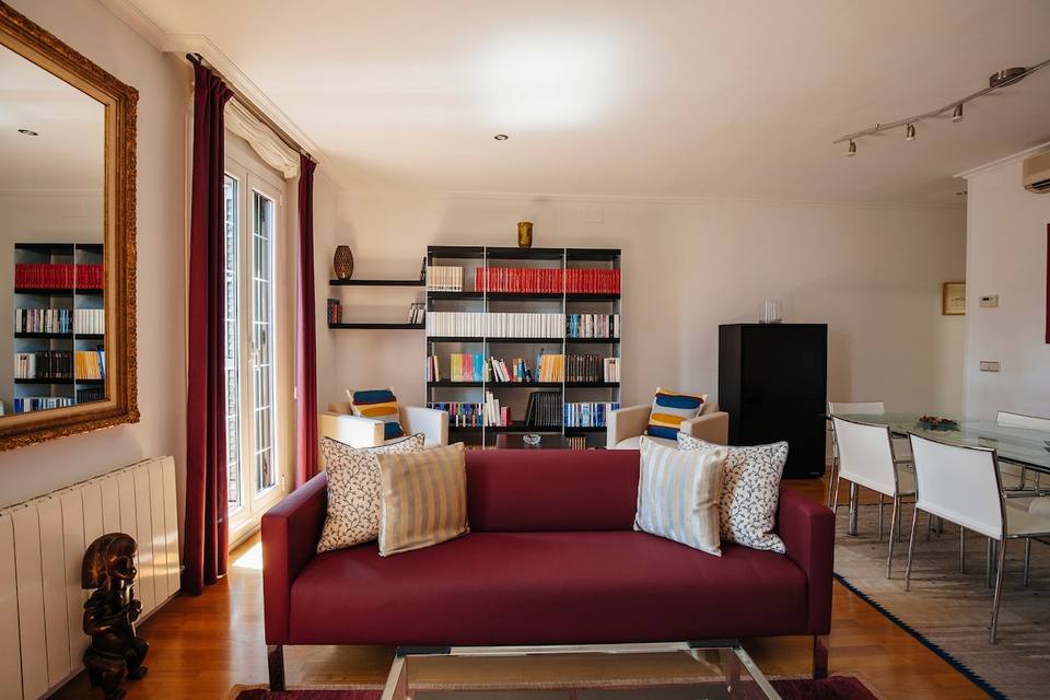 Minimalist primary bedroom with double bed