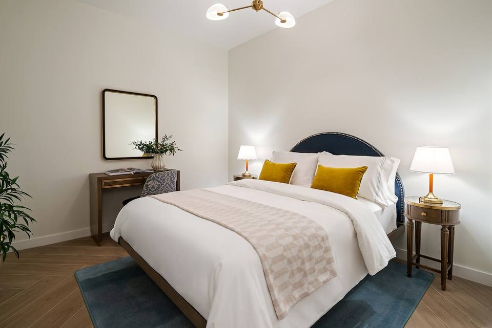 Queen bedroom with designer touches