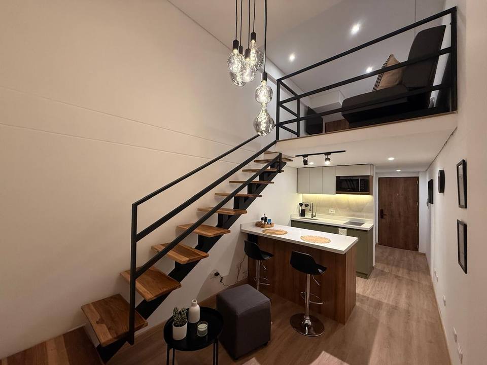 Moderno Loft Dúplex cerca del Movistar Arena