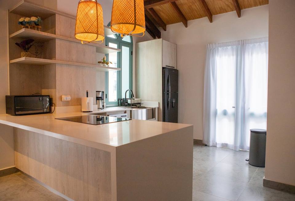 Elegancia histórica y diseño moderno en Casco Viejo