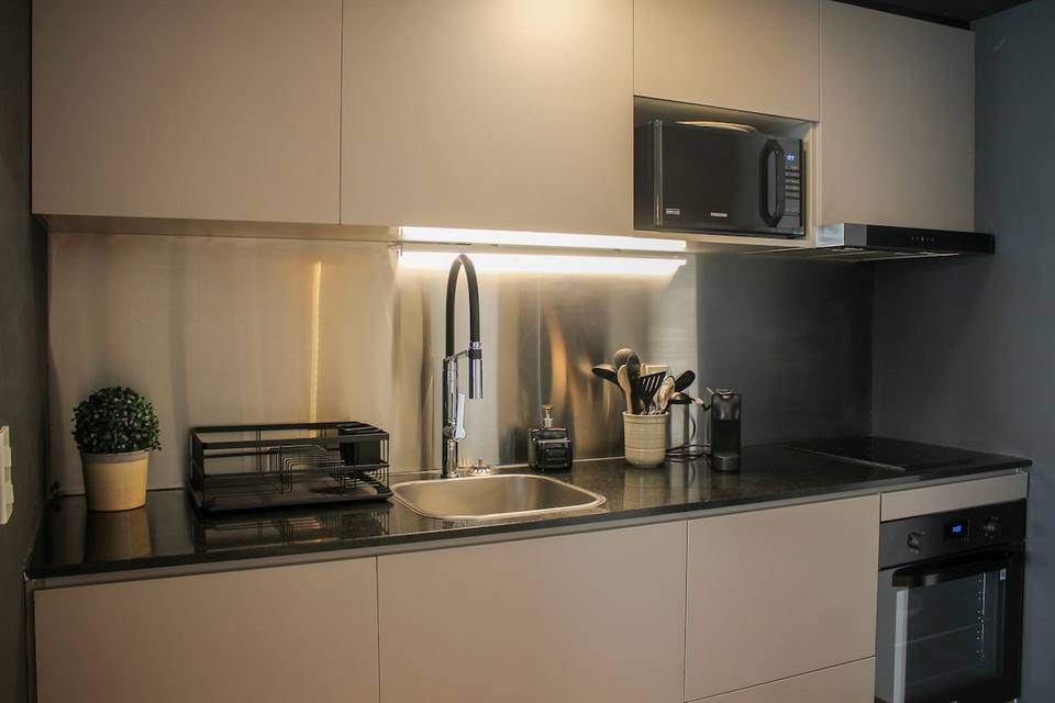 Contemporáneo apartamento con garage próximo a la Rambla
