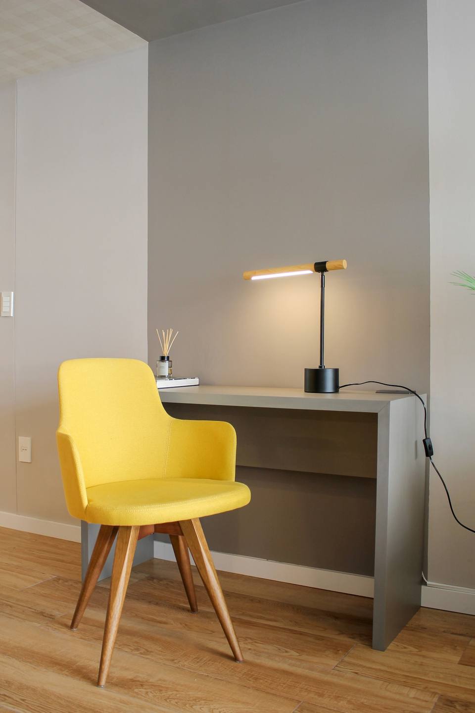 Contemporáneo apartamento con garage próximo a la Rambla