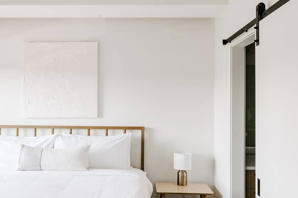 Dormitorio principal con cama king