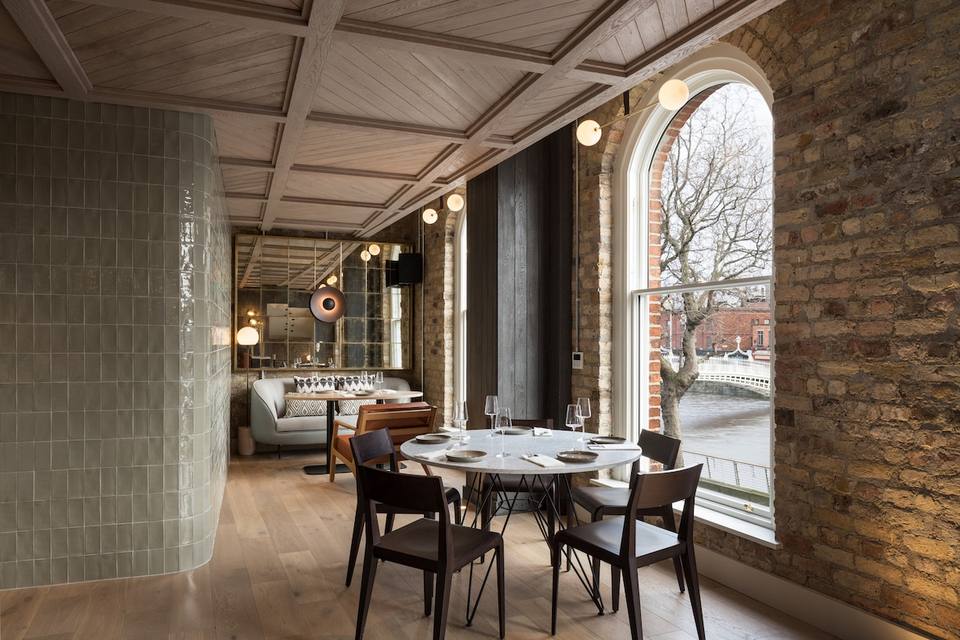 Moderno Estudio de Diseño Zanzibar Locke en Dublín