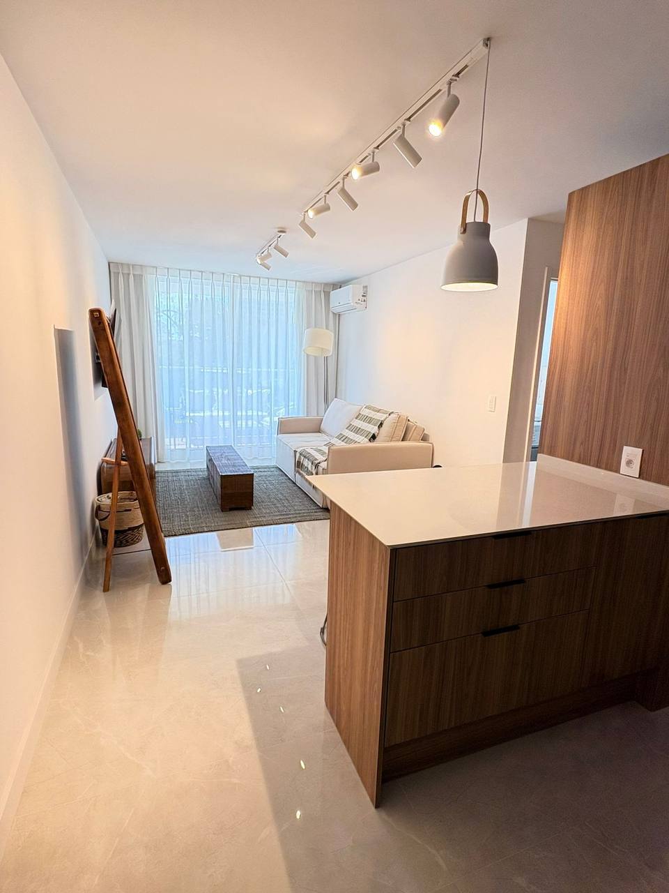 Moderno apartamento en Edificio VIEW2 con cine privado