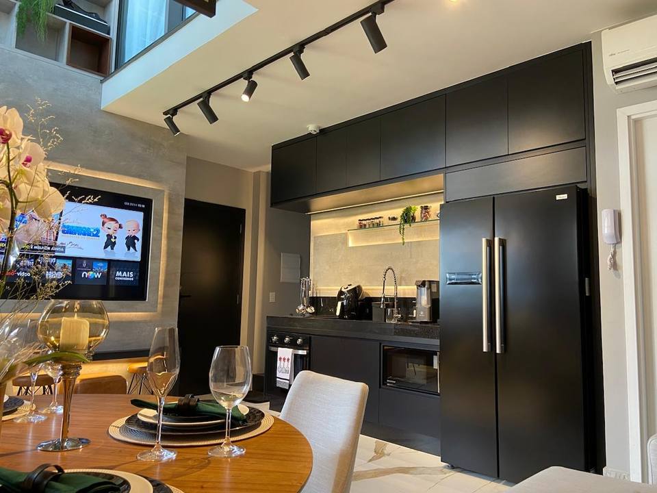 Sophisticated duplex in the heart of Jardins