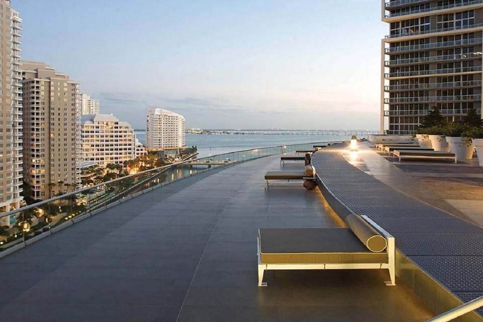 Icon Brickell Moderno con Vistas al Río y Mar
