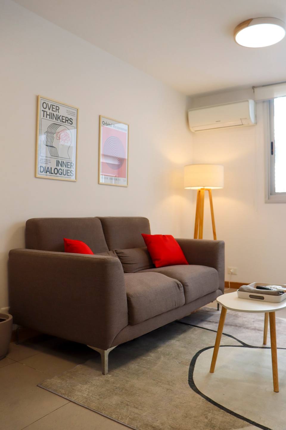 Apartamento moderno con escritorio cerca de la Rambla