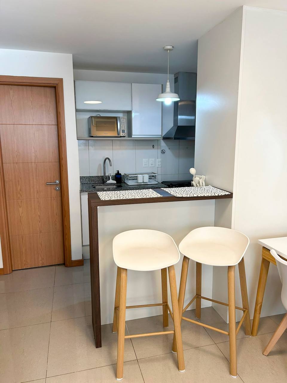 Apartamento moderno con escritorio cerca de la Rambla
