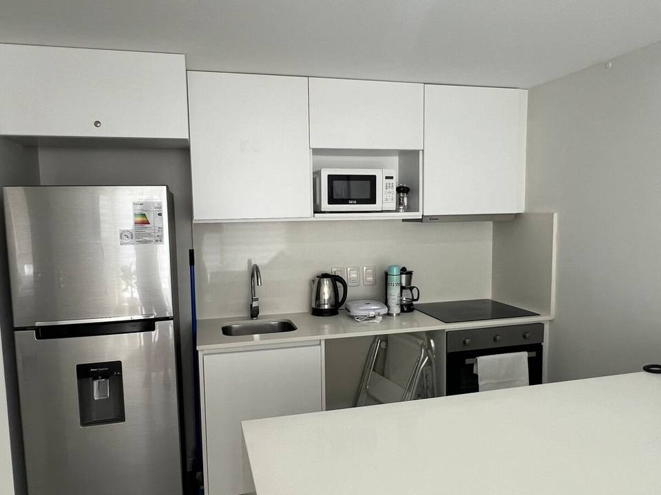 Apartamento moderno frente al mar en Playa Mansa