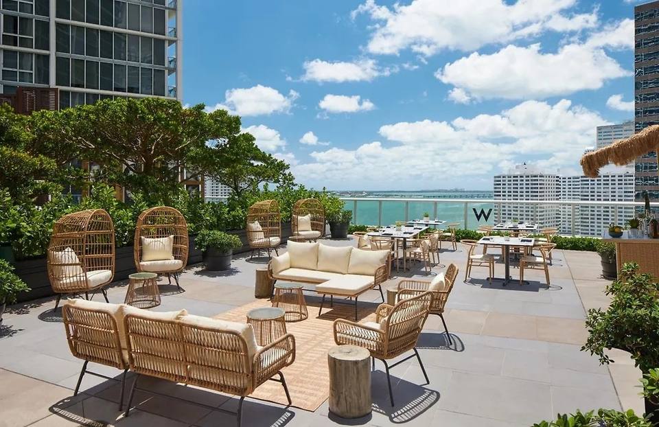 Icon Brickell Piso 37 con Lujo de Resort