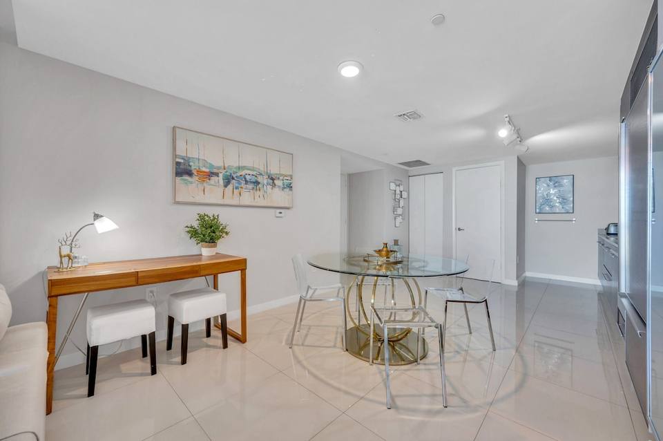 Icon Brickell Piso 37 con Lujo de Resort