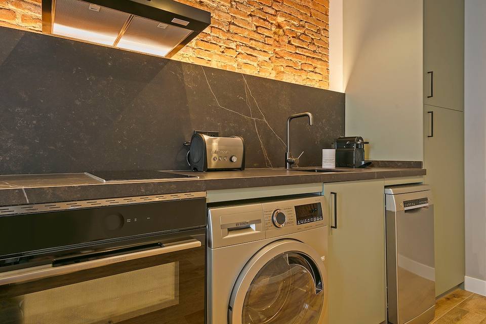 Apartamento moderno y acogedor junto a Plaza España