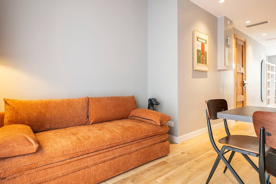 Apartamento moderno y acogedor junto a Plaza España