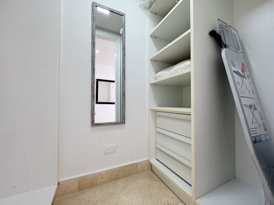 Apartamento de lujo con vistas al mar en Cinta Costera