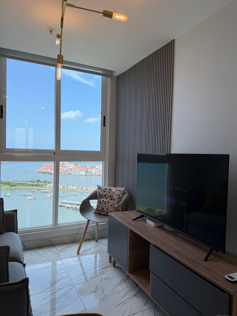 Apartamento moderno con vistas al mar en The Sands