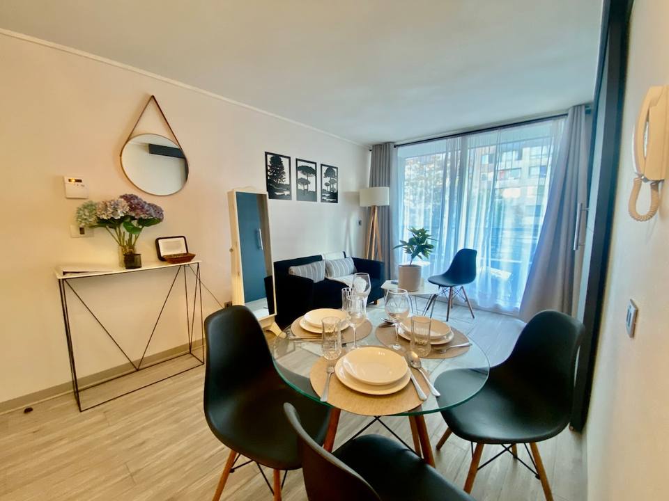 Apartamento moderno y céntrico a pasos del Metro