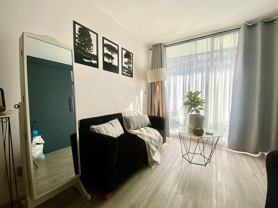 Apartamento moderno y céntrico a pasos del Metro