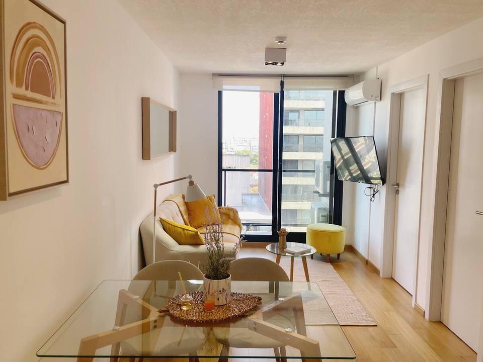 Apartamento moderno con vista al mar en Pocitos