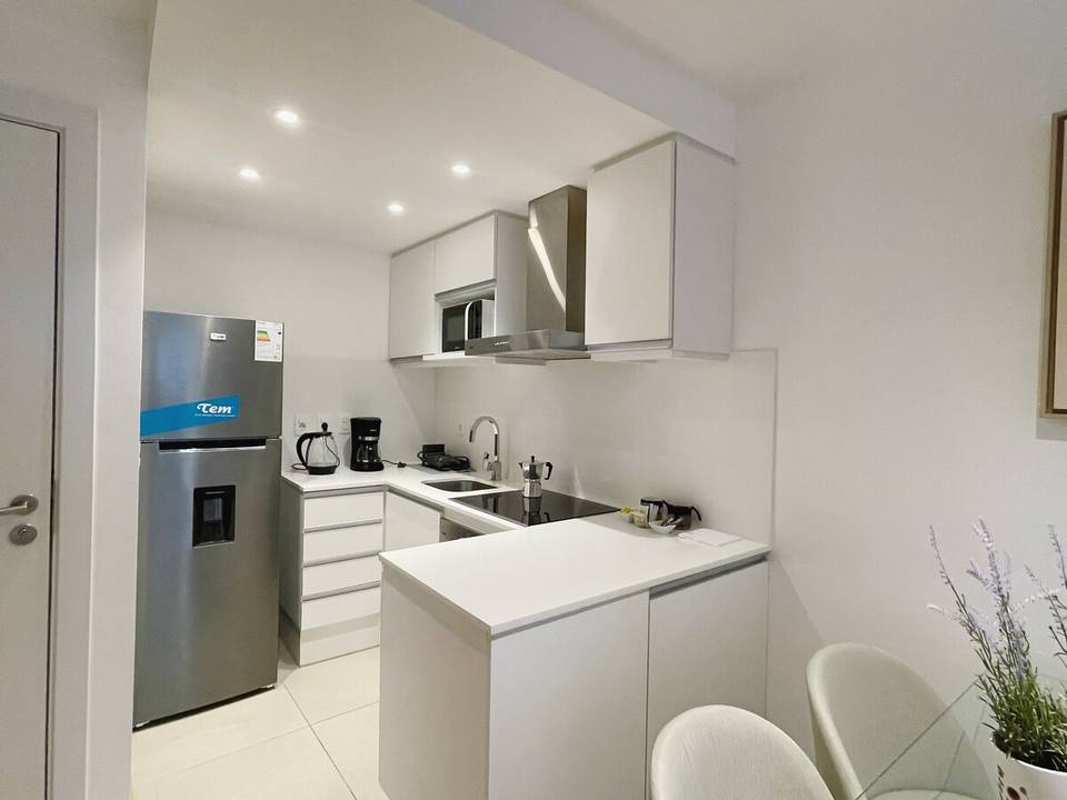 Apartamento moderno con vista al mar en Pocitos