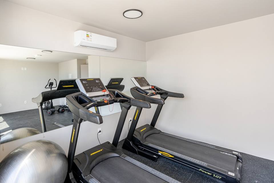 Gimnasio totalmente equipado en el edificio