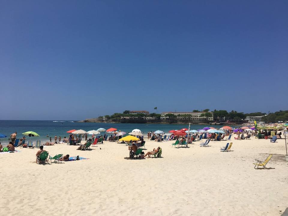 Studio de diseño frente a la playa en Copacabana