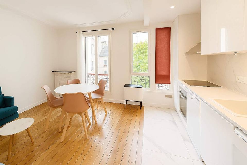 Apartamento Luminoso y Moderno en el Distrito 16