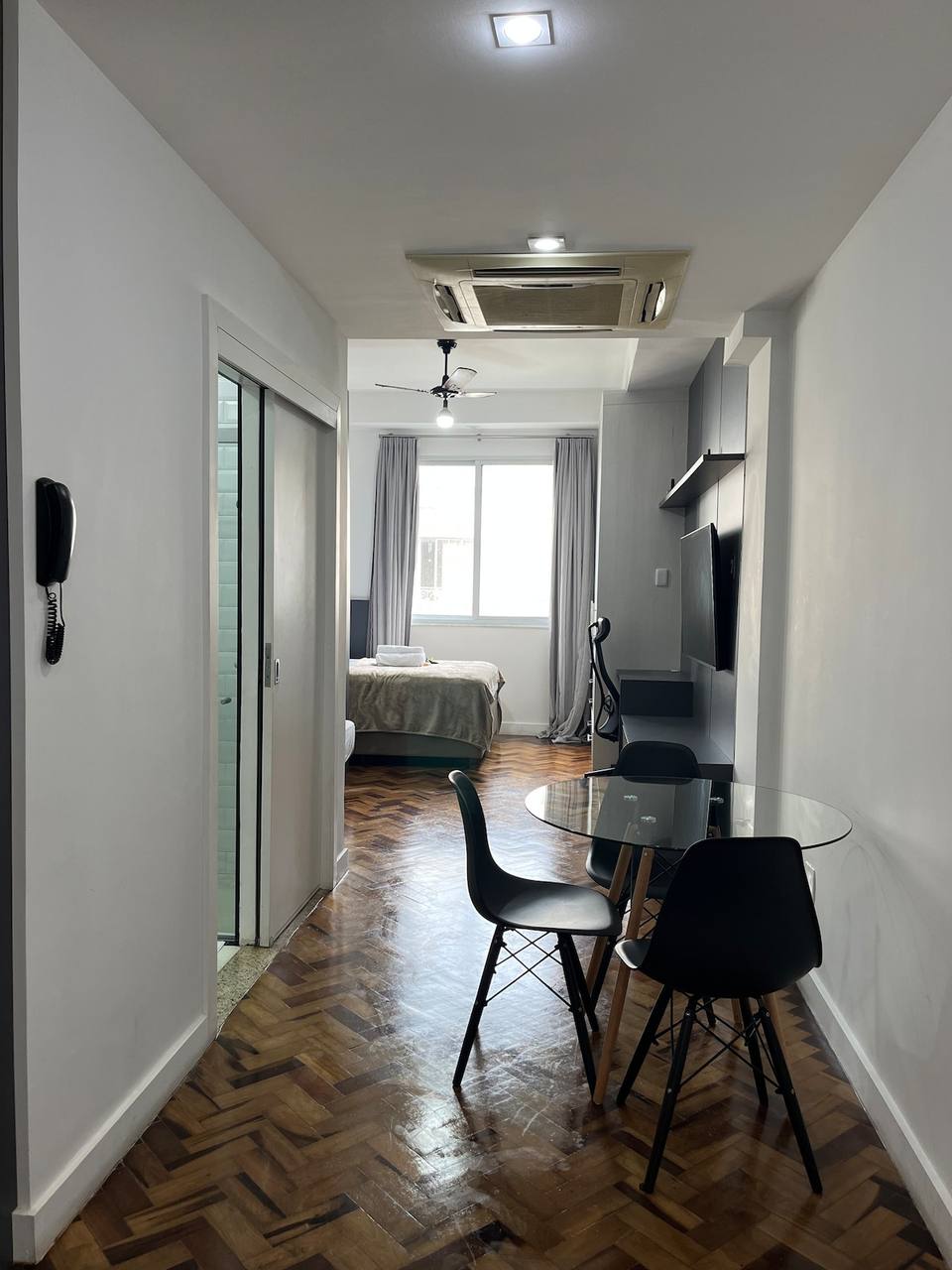 Elegante Loft con Oficina a Pasos de Copacabana