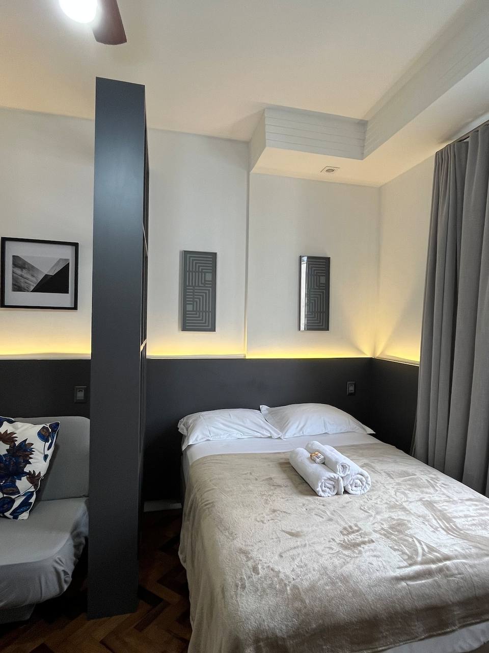 Cama Simmons premium para un descanso superior