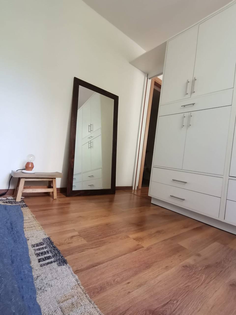 Silencioso loft con luz natural y diseño en Cordón