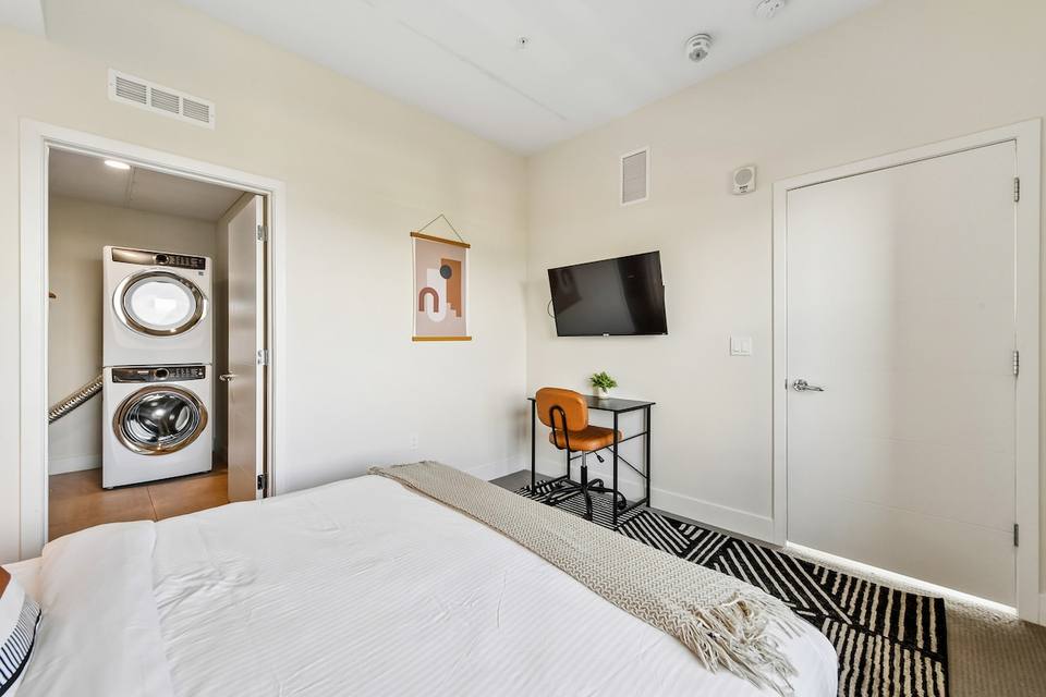 Espacio de trabajo en dormitorio