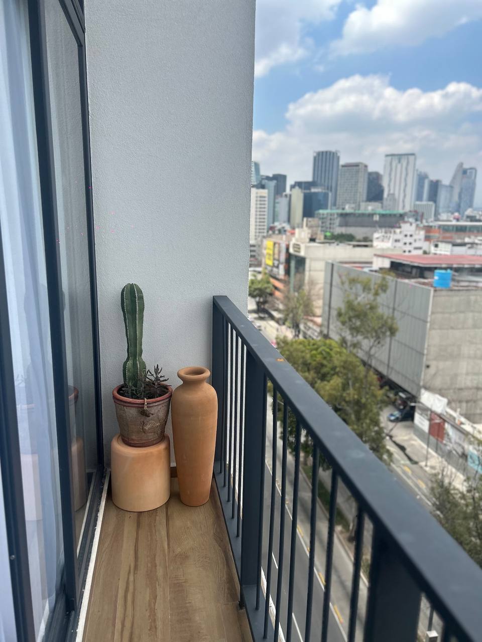 Exclusive Loft with Incredible Views of the Monument to the Revolution