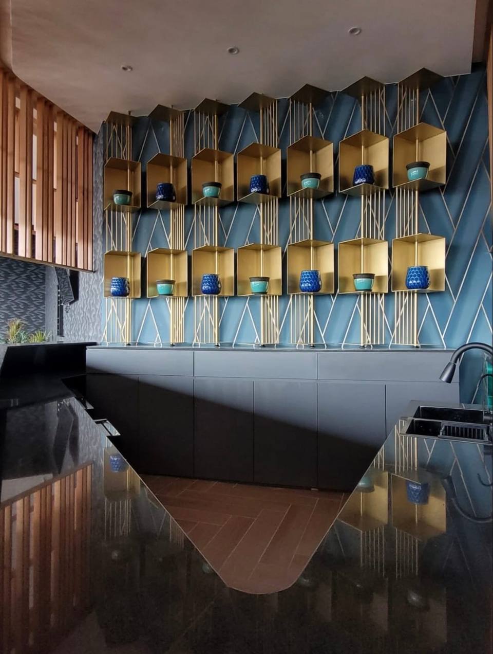 Exclusive Loft with Incredible Views of the Monument to the Revolution