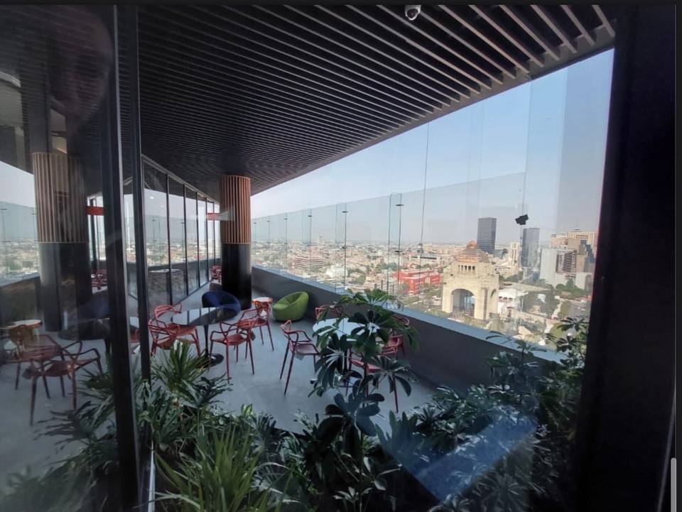 Exclusive Loft with Incredible Views of the Monument to the Revolution