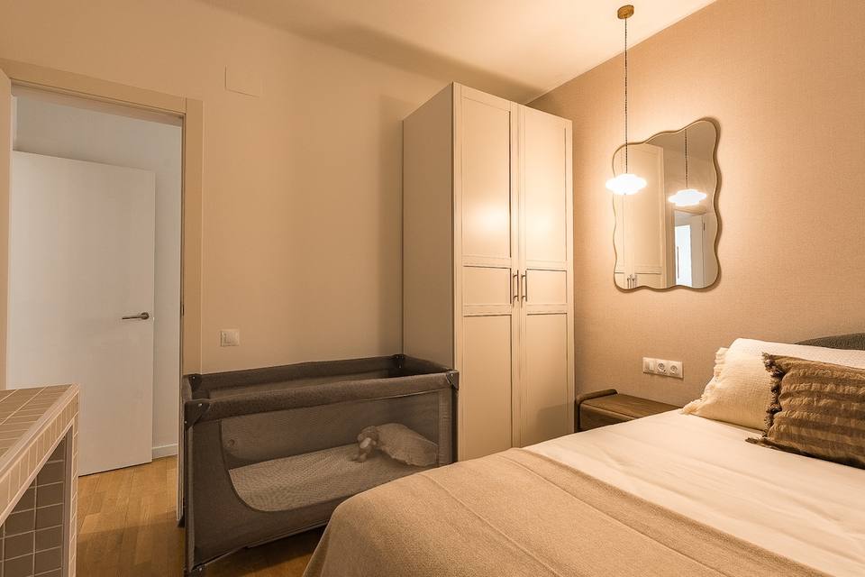 Moderno departamento con balcón en Horta Guinardó