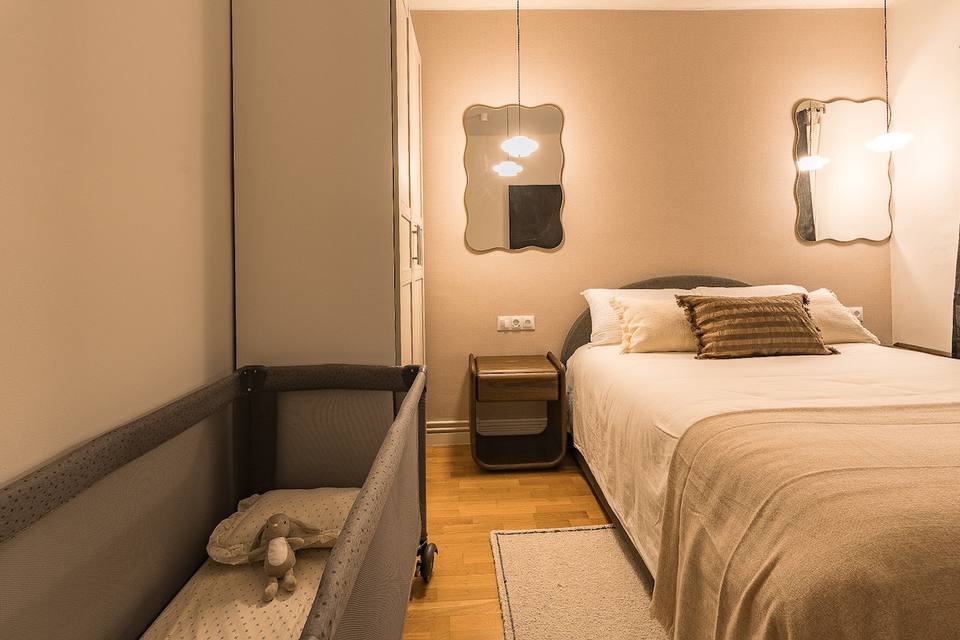 Moderno departamento con balcón en Horta Guinardó