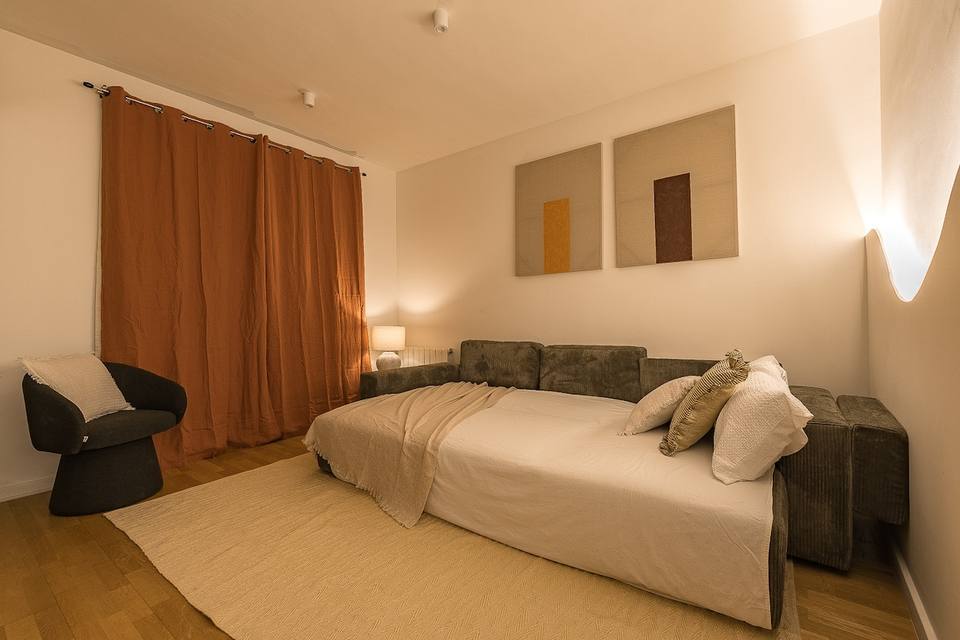 Moderno departamento con balcón en Horta Guinardó