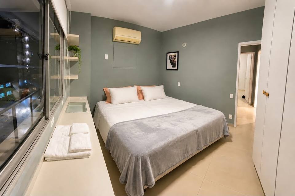 Confort moderno en Ipanema con pileta y sauna